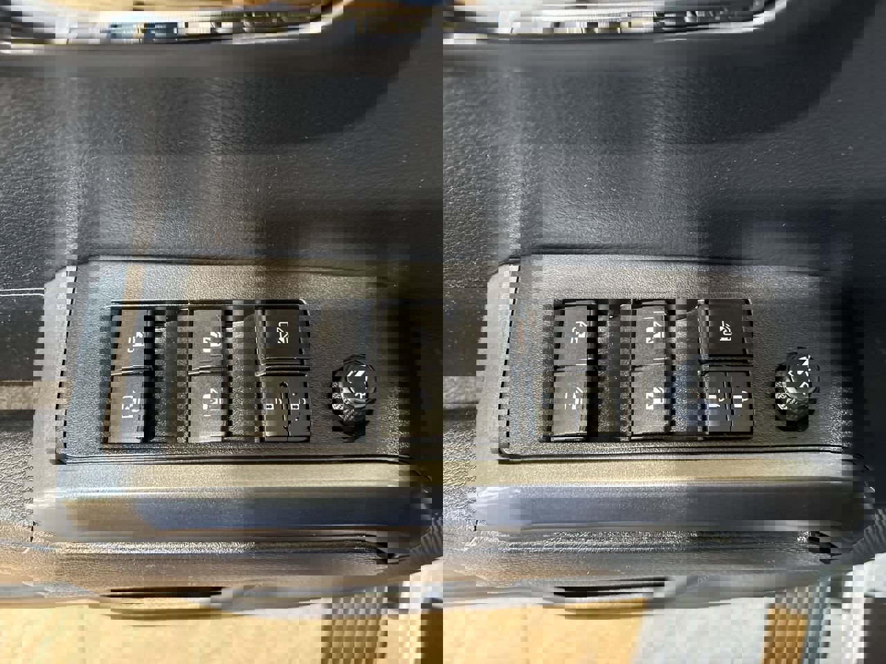 Certified 2019 Toyota Tacoma TRD Off-Road w/ Technology Package image 13