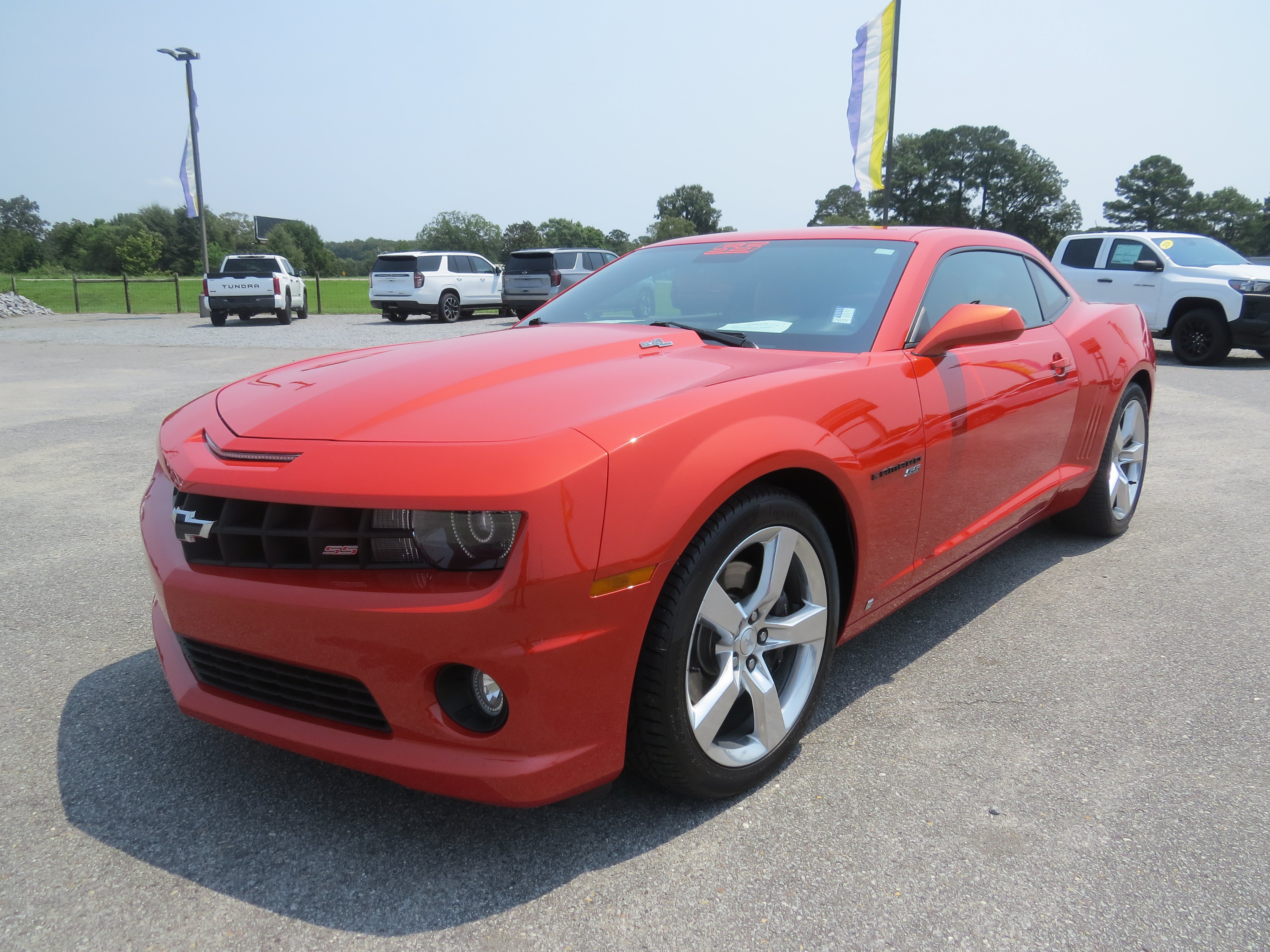 Used 2010 Chevrolet Camaro SS w/ RS Package RWD image 3