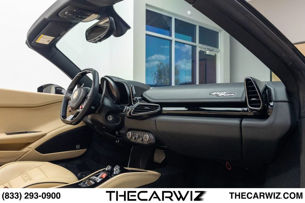 Used 2015 Ferrari 458 Spider RWD image 96