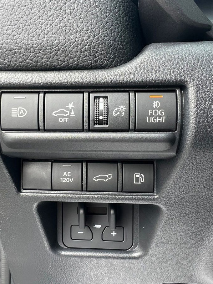 New 2027 Toyota Land Cruiser w/ Premium Package AWD/4WD image 29