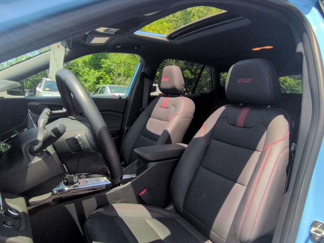 Used 2024 Chevrolet Trax RS w/ Sunroof Package FWD image 21