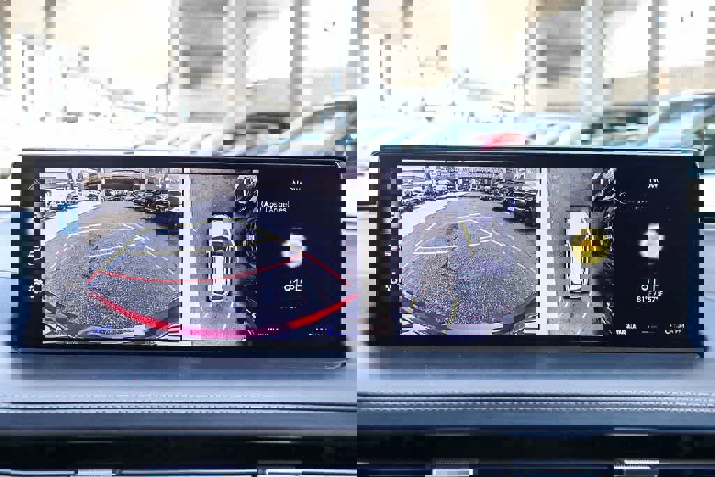 Used 2024 Genesis GV70 2.5T w/ Sport Prestige Package image 28