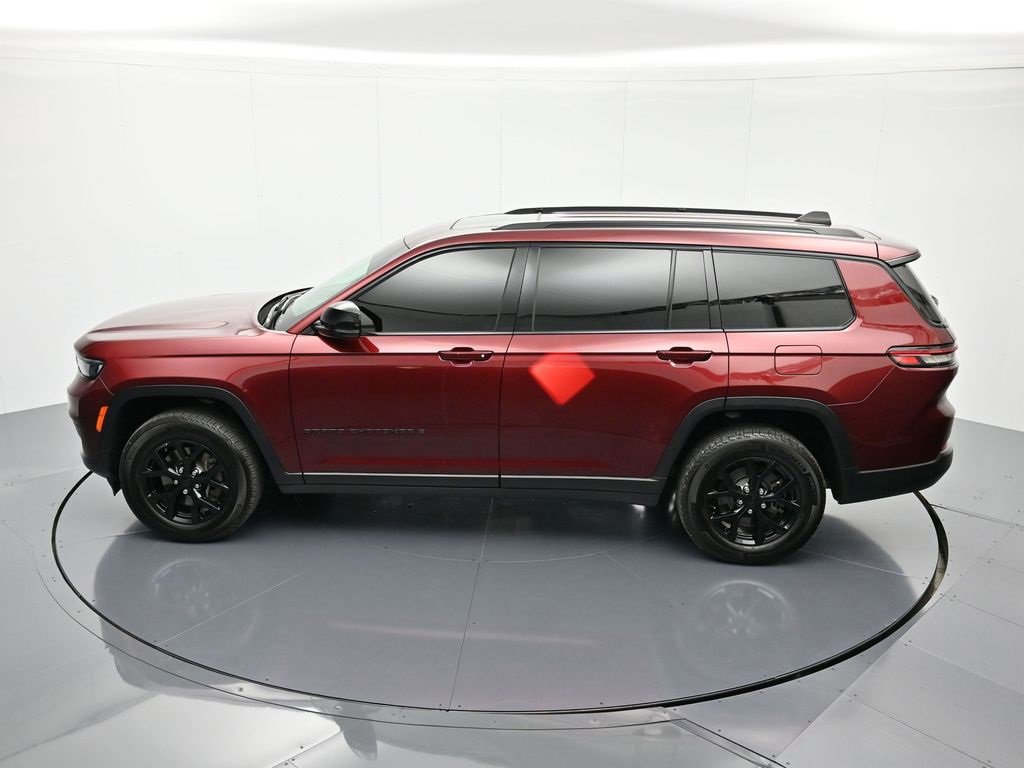 Used 2024 Jeep Grand Cherokee L Altitude image 47