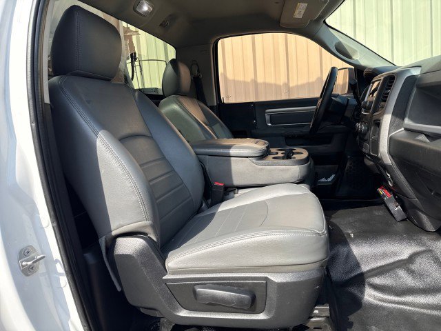 Used 2015 RAM 4500 Tradesman w/ Power & Remote Entry Group image 38