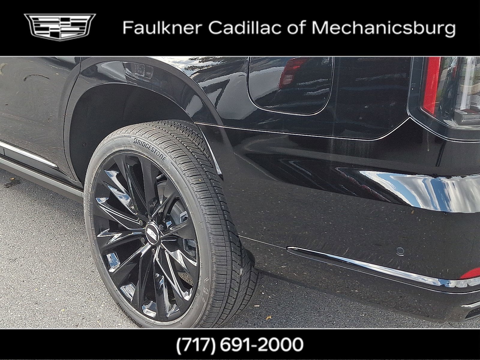 New 2025 Cadillac Escalade Sport Platinum w/ LPO, ONYX Package image 12