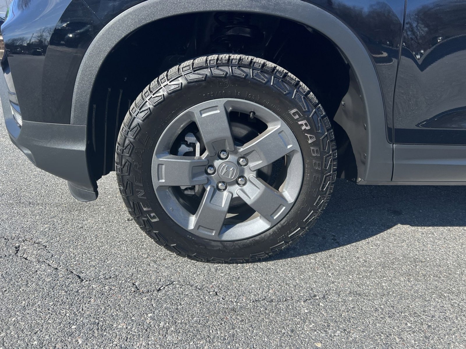 Used 2025 Honda Ridgeline TrailSport image 12