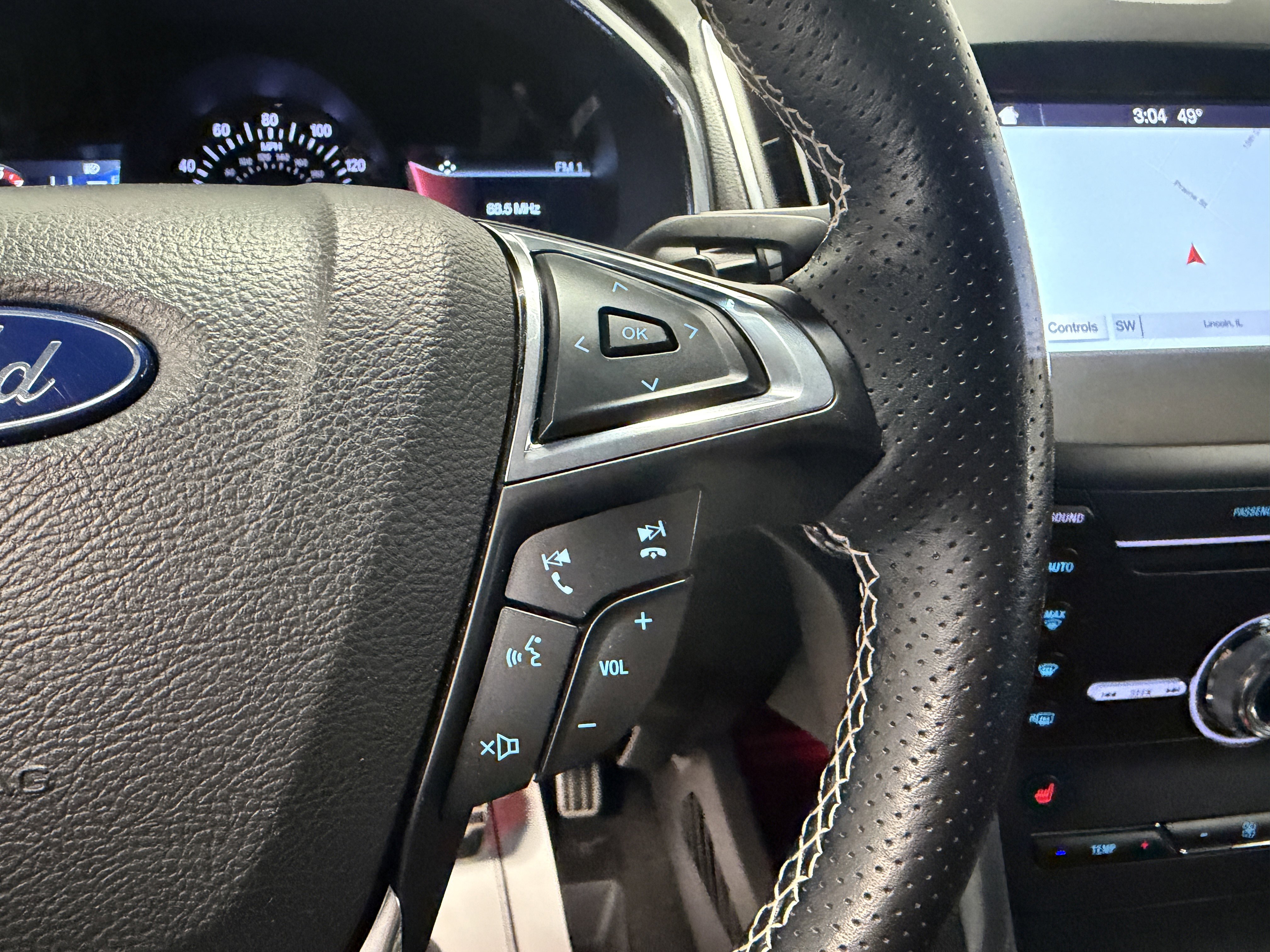 Used 2023 Ford Edge SEL w/ Convenience Package image 15