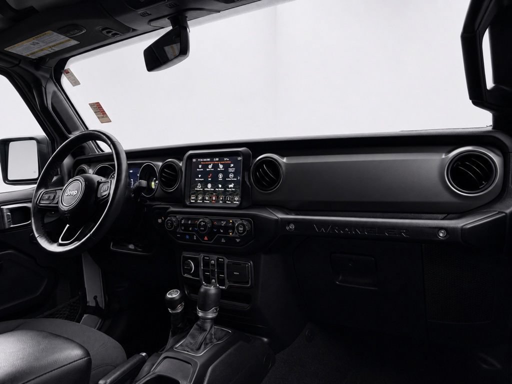 Used 2023 Jeep Wrangler Unlimited w/ Cold Weather Group AWD/4WD image 26