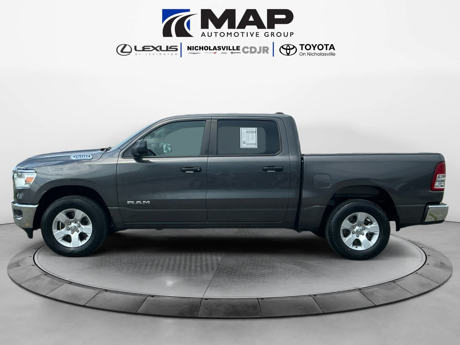 Used 2023 RAM 1500 Big Horn AWD/4WD image 2