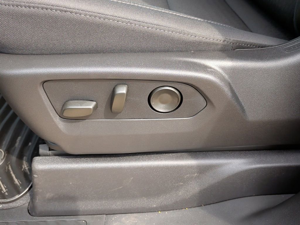 New 2026 Chevrolet Silverado 2500 Custom w/ Custom Value Package image 13