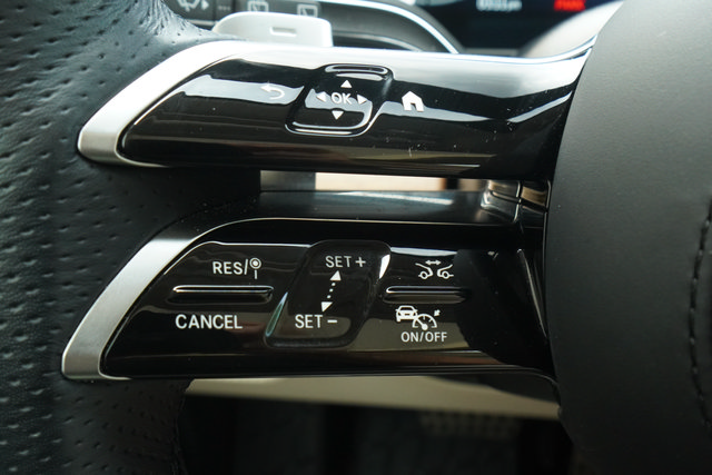 Used 2025 Mercedes-Benz GLS 580 4MATIC image 14
