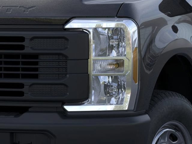 New 2026 Ford F250 XL w/ 360-Degree Camera Package AWD/4WD image 18