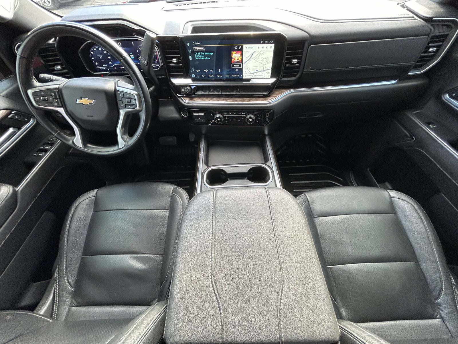 Used 2024 Chevrolet Silverado 3500 LT w/ Convenience Package image 12