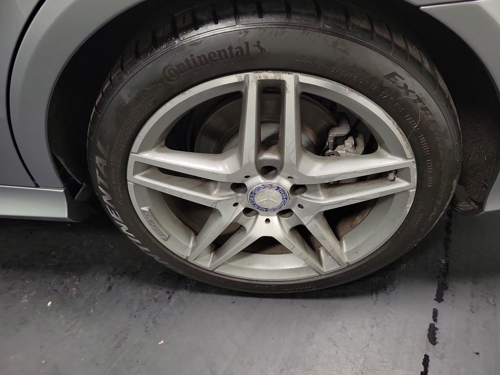 Used 2015 Mercedes-Benz E 350 4MATIC Sedan image 11