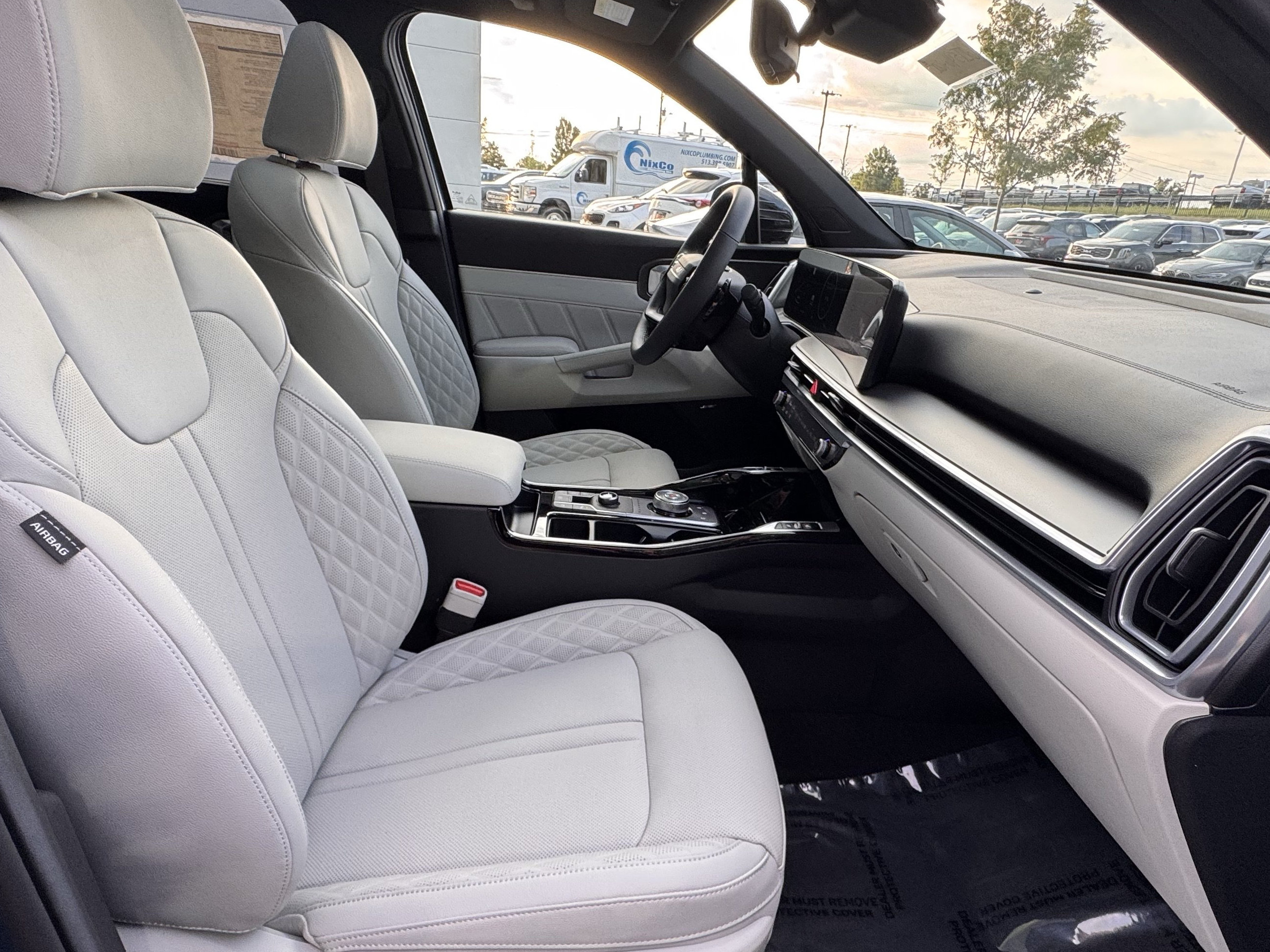 New 2026 Kia Sorento SX Prestige AWD/4WD image 18