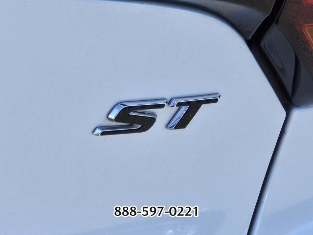 Used 2022 Buick Encore GX Preferred w/ Sport Touring Package FWD image 15