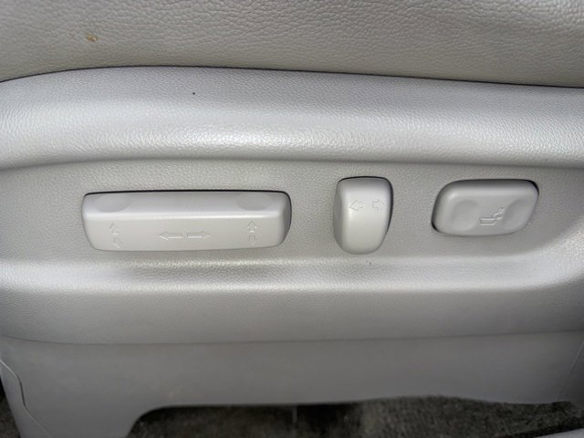 Used 2015 Honda Odyssey EX-L image 18