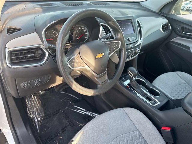 Used 2023 Chevrolet Equinox LS image 18
