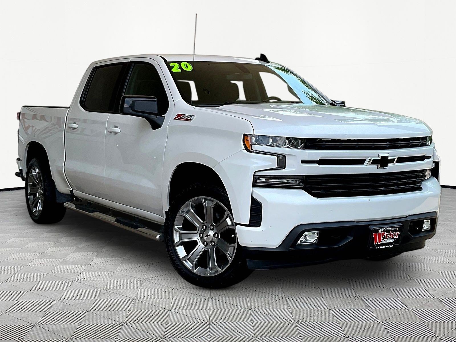 Used 2020 Chevrolet Silverado 1500 RST AWD/4WD image 3