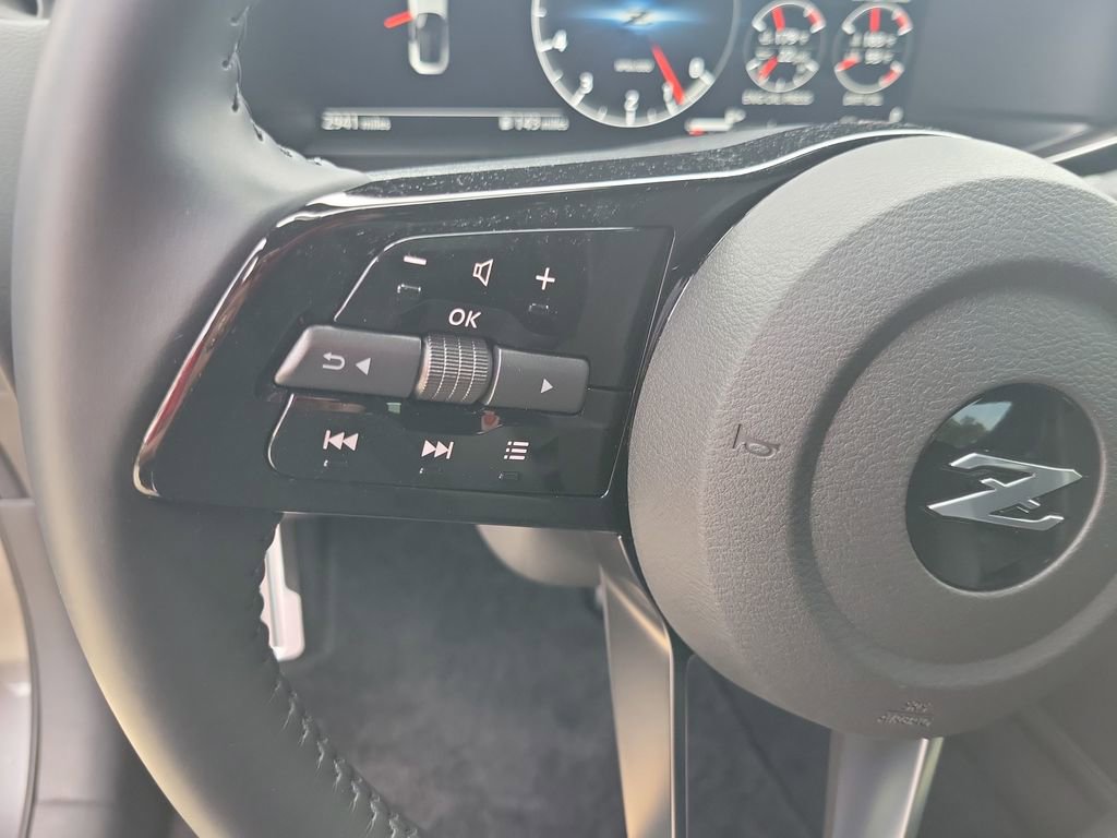 Used 2024 Nissan Z Performance w/ Floor Mat Package image 24