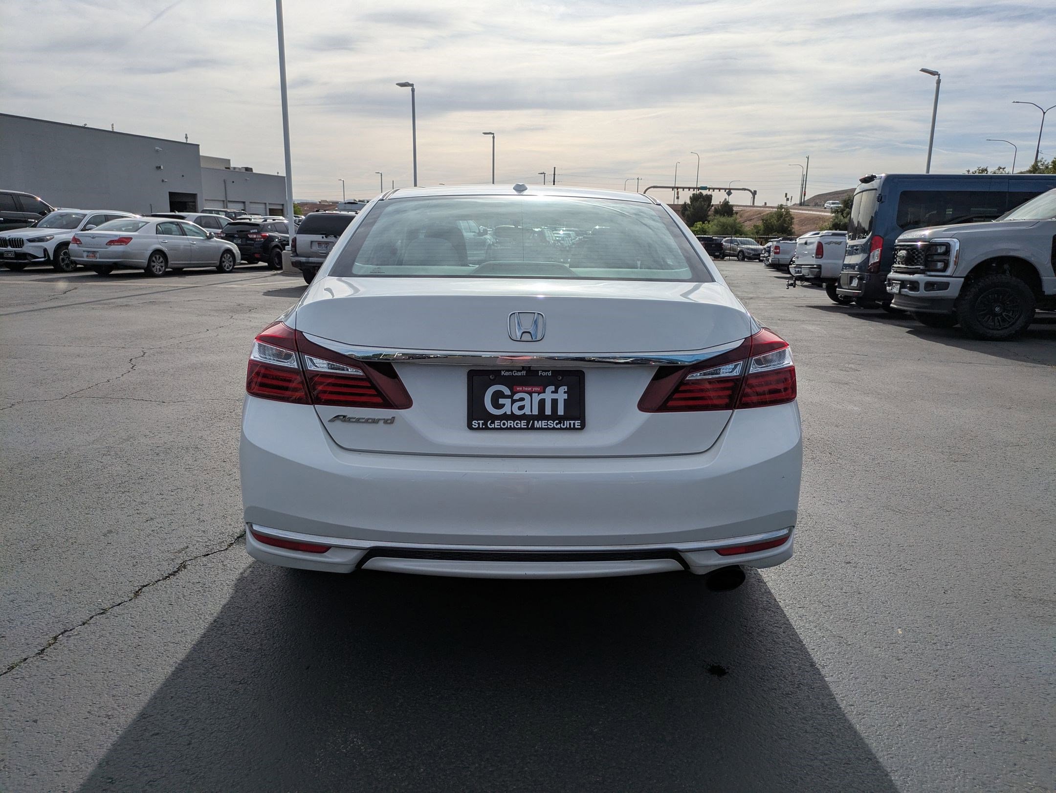 Used 2016 Honda Accord EX image 5