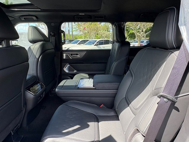 New 2026 INFINITI QX80 Autograph image 11