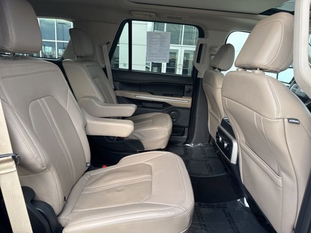 Used 2024 Ford Expedition Limited image 20