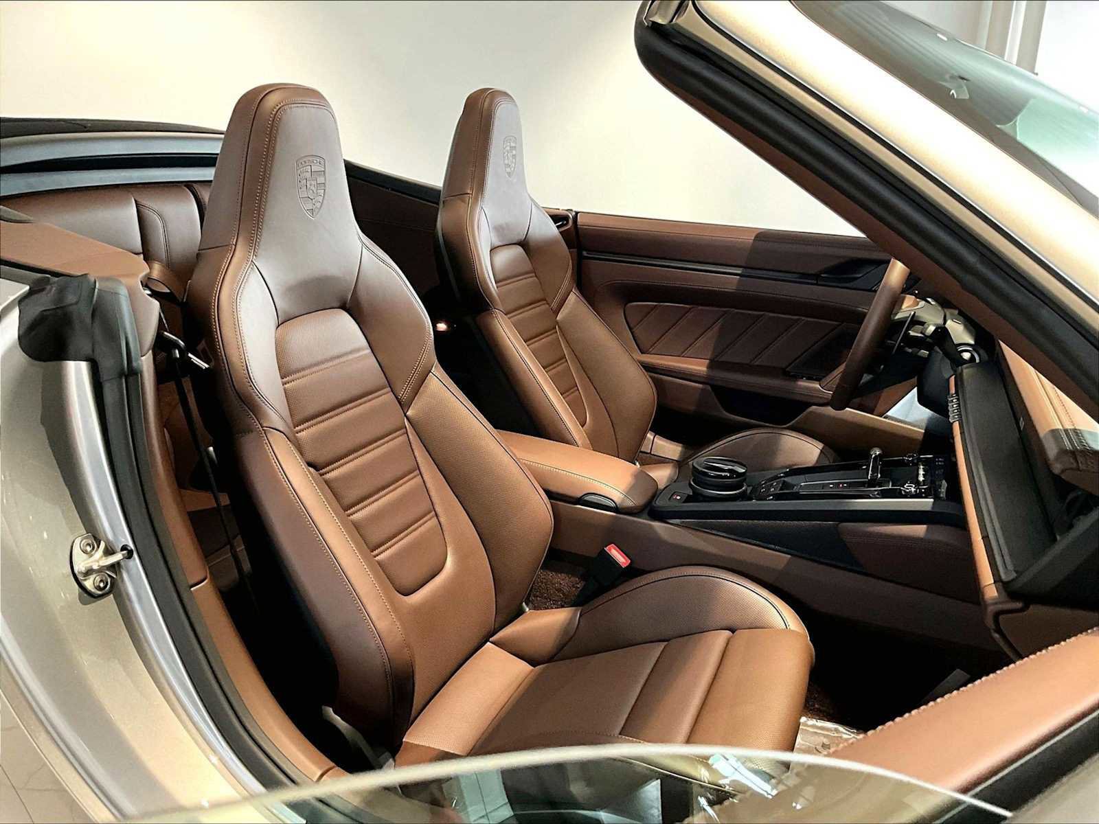 New 2026 Porsche 911 Carrera GTS image 17