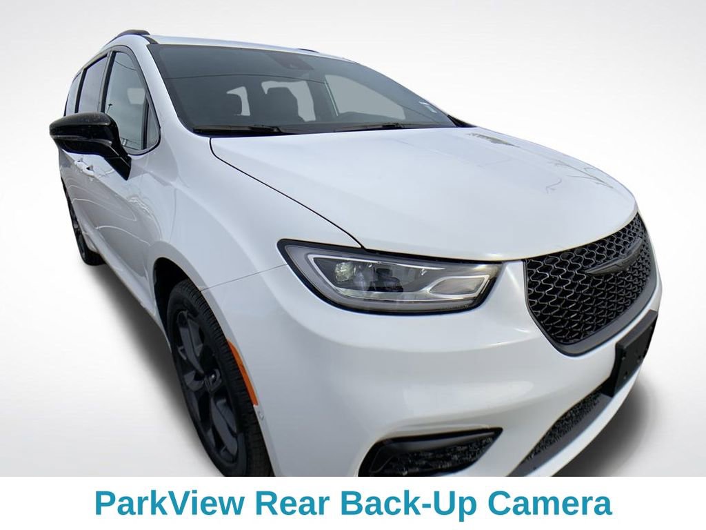 New 2026 Chrysler Pacifica Select w/ S Appearance Package AWD/4WD image 8