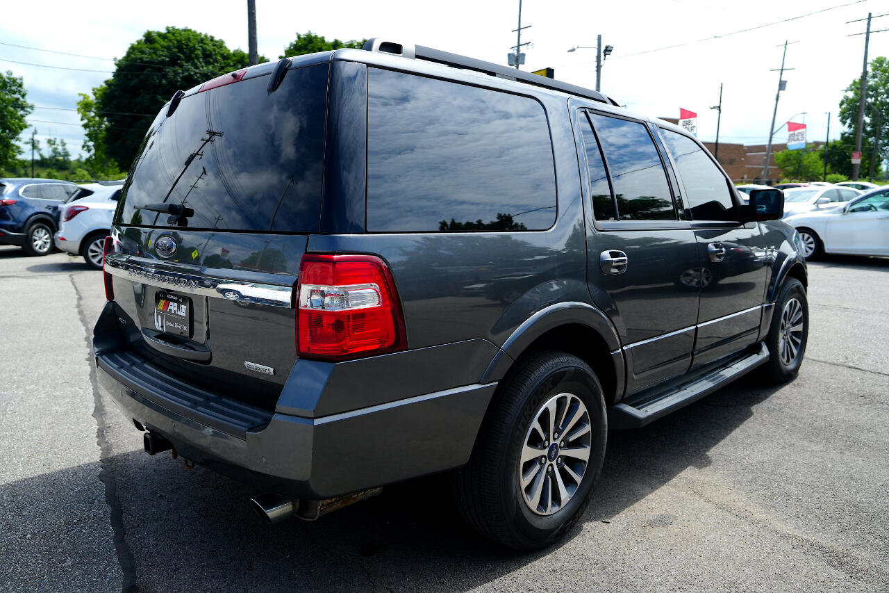 Used 2017 Ford Expedition XLT w/ Equipment Group 202A image 6
