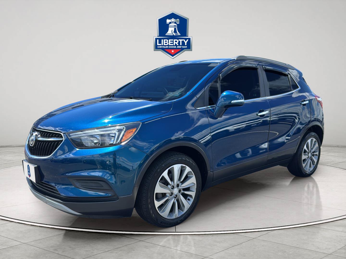 Used 2019 Buick Encore Preferred FWD image 3