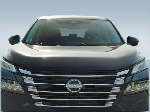 Used 2025 Nissan Rogue SV FWD image 36