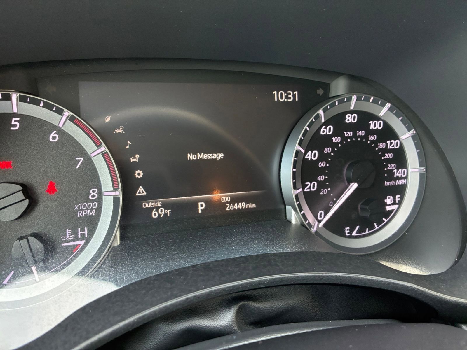 Used 2025 Toyota Highlander LE FWD image 42