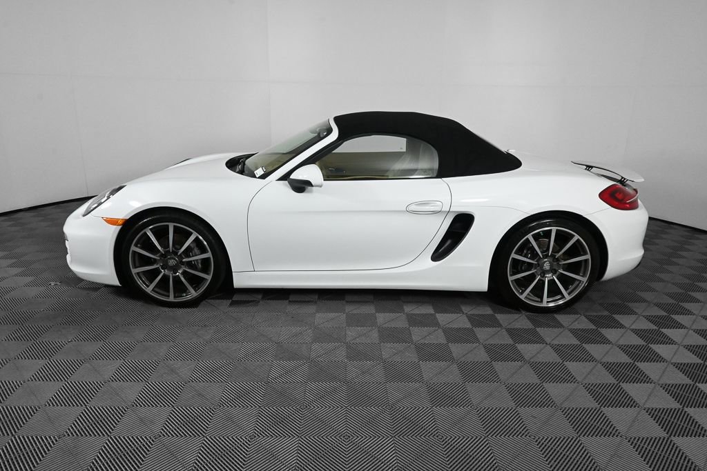Used 2013 Porsche Boxster RWD image 3