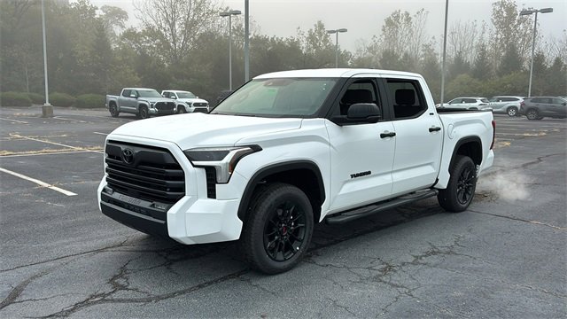 New 2026 Toyota Tundra SR5 image 2