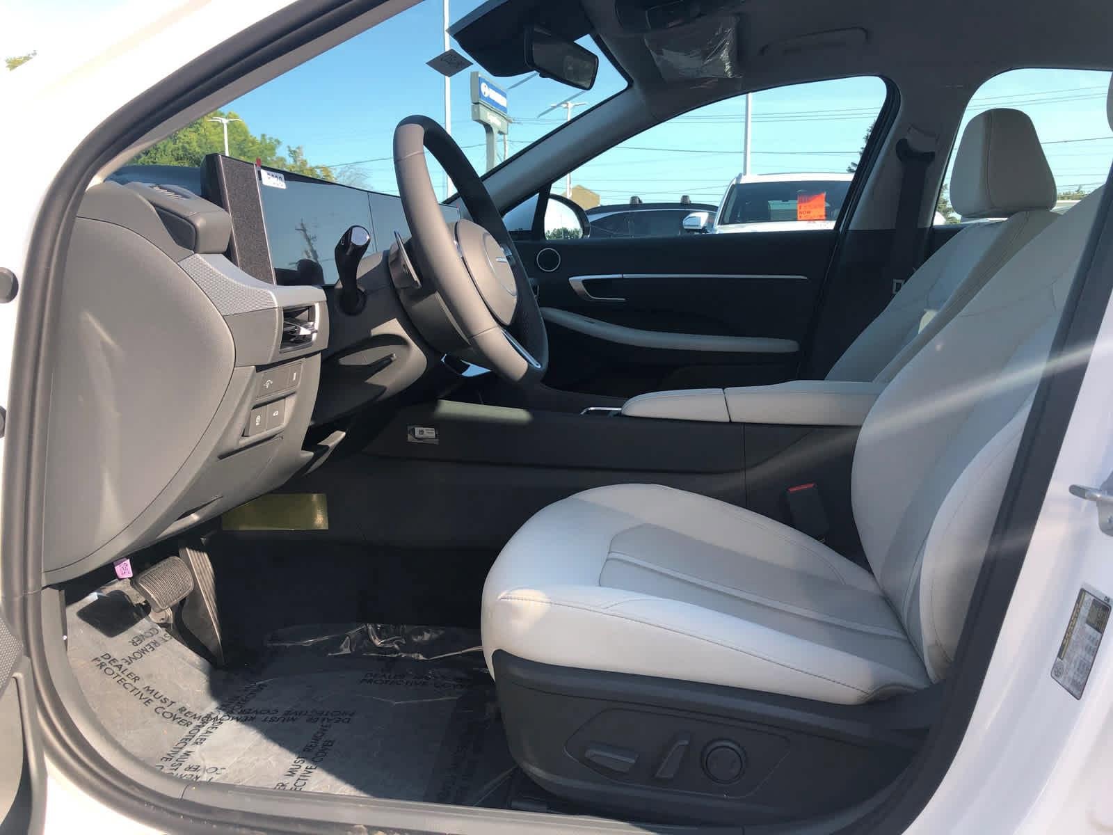 New 2026 Hyundai Sonata SEL AWD/4WD image 22