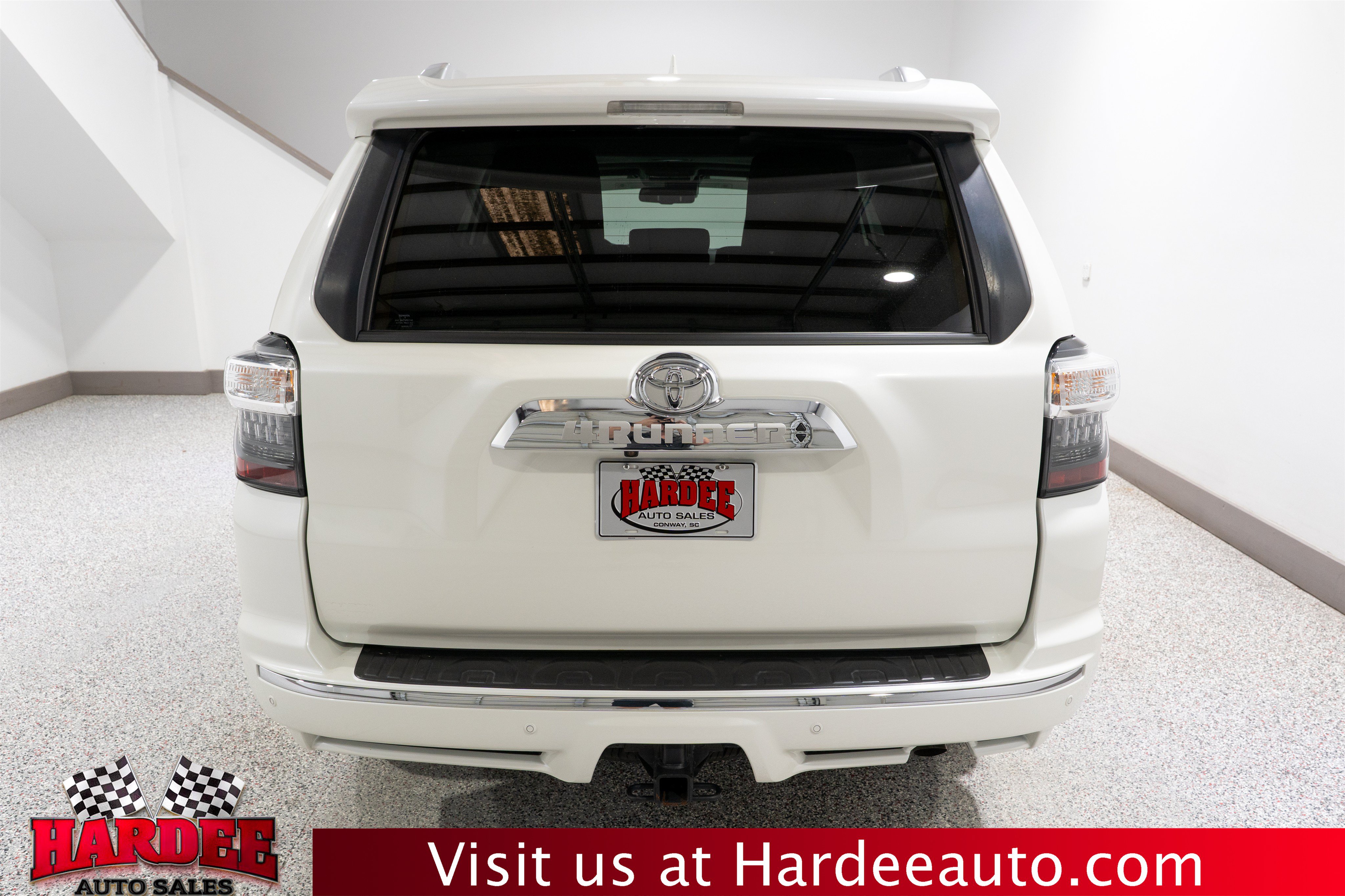 Used 2023 Toyota 4Runner Limited RWD image 4