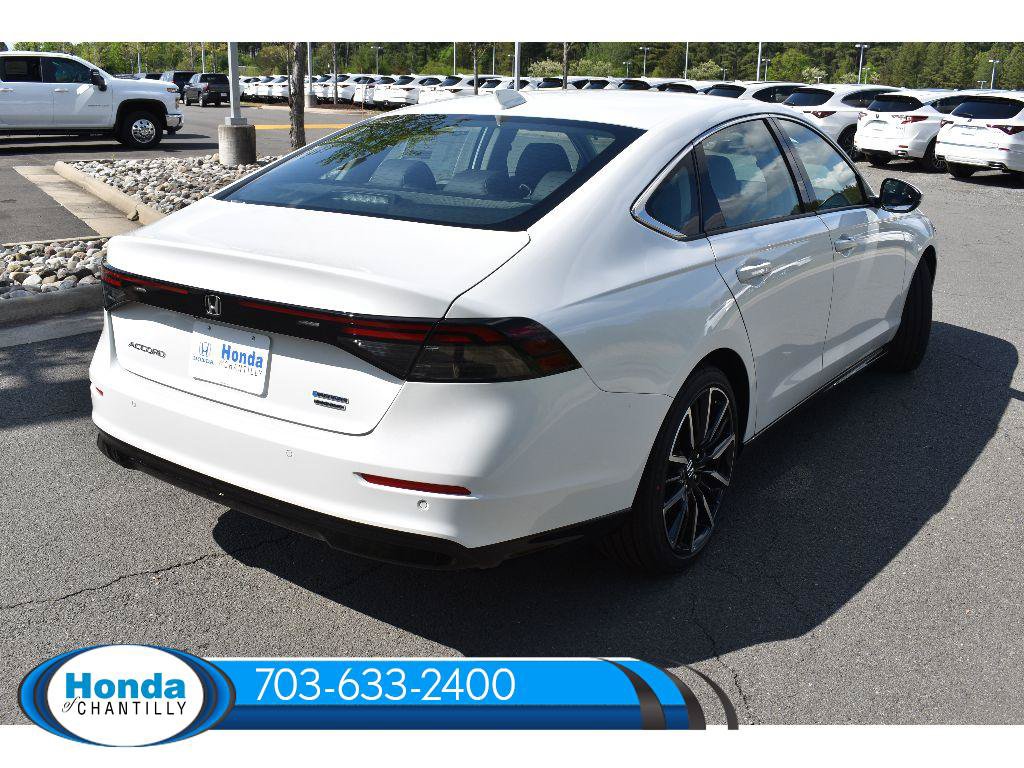 New 2026 Honda Accord Hybrid Touring image 7