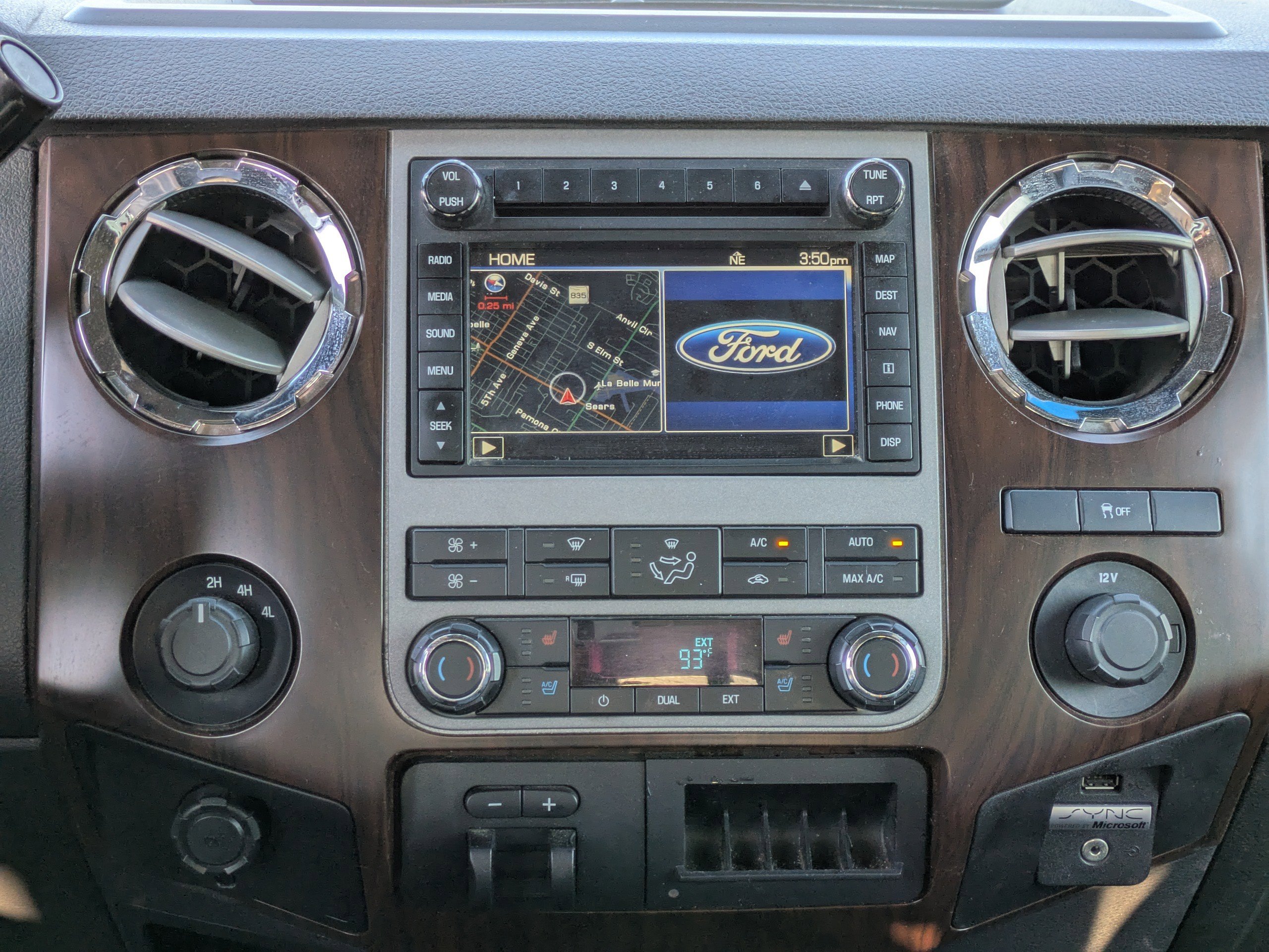 Used 2012 Ford F350 Lariat w/ Lariat Ultimate Pkg AWD/4WD image 17