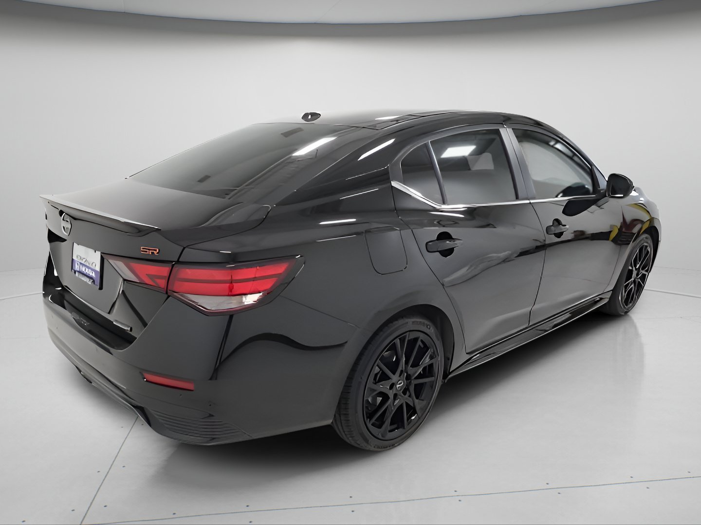 Used 2025 Nissan Sentra SR w/ Midnight Edition FWD image 6