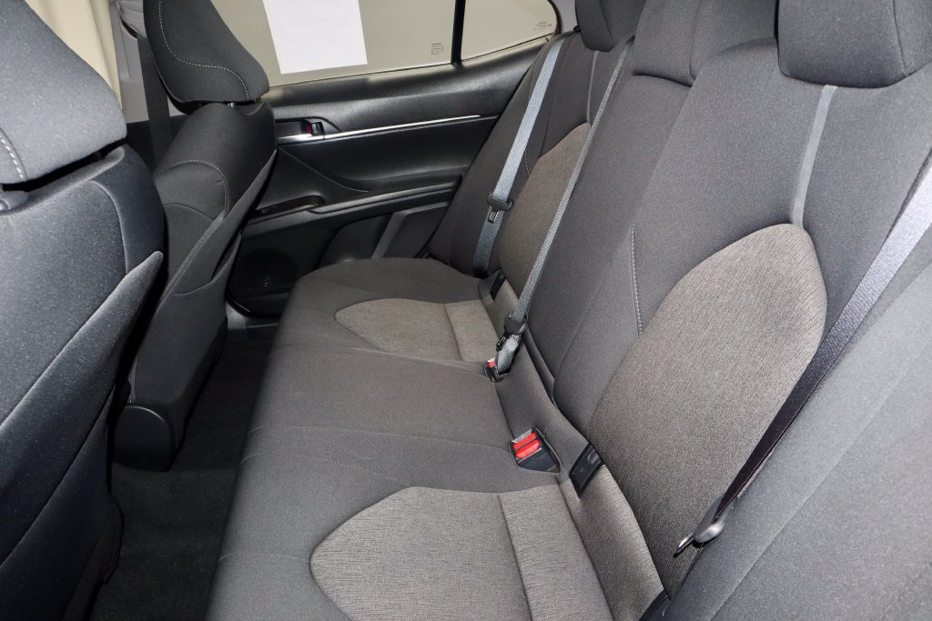 Used 2024 Toyota Camry LE FWD image 21