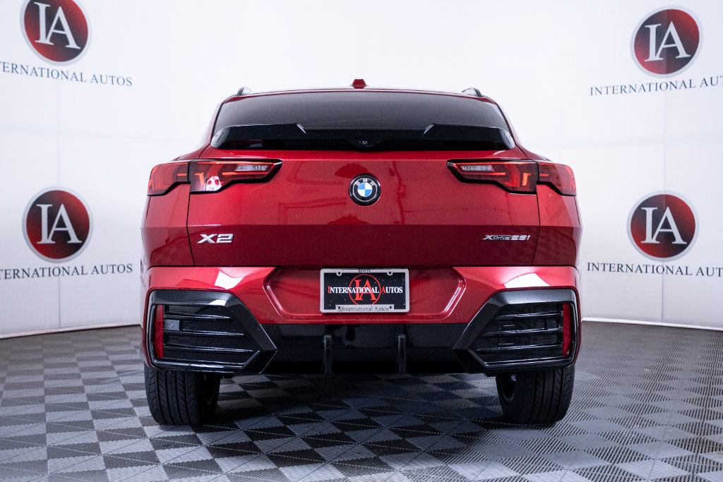 New 2026 BMW X2 xDrive28i w/ Technology Package AWD/4WD image 7