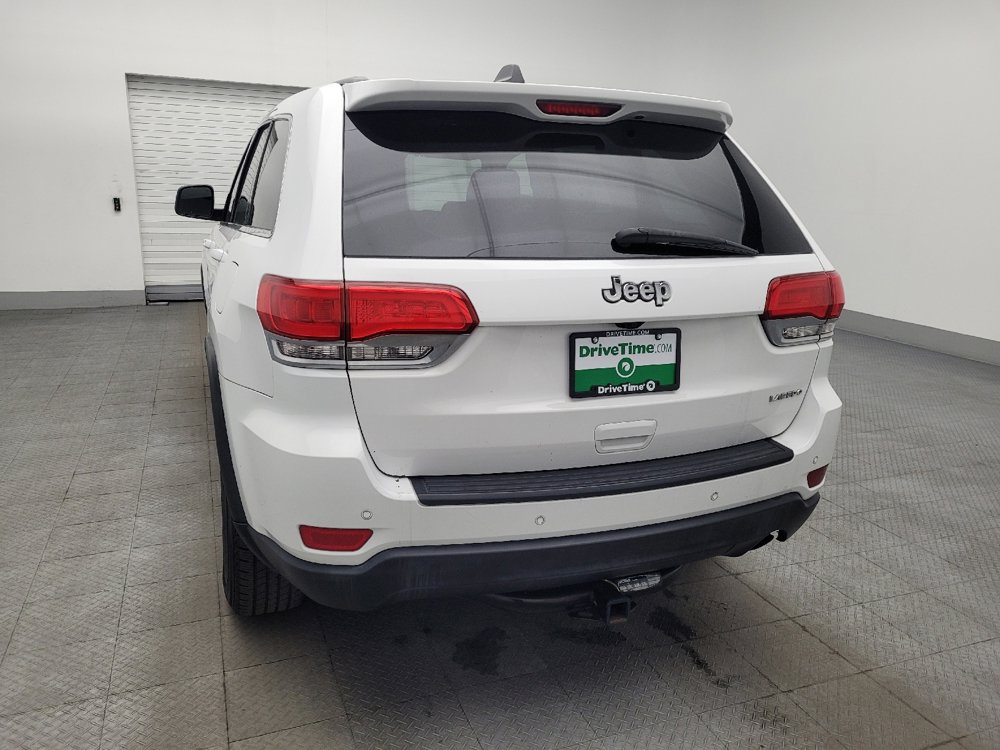 Used 2019 Jeep Grand Cherokee Laredo RWD image 6
