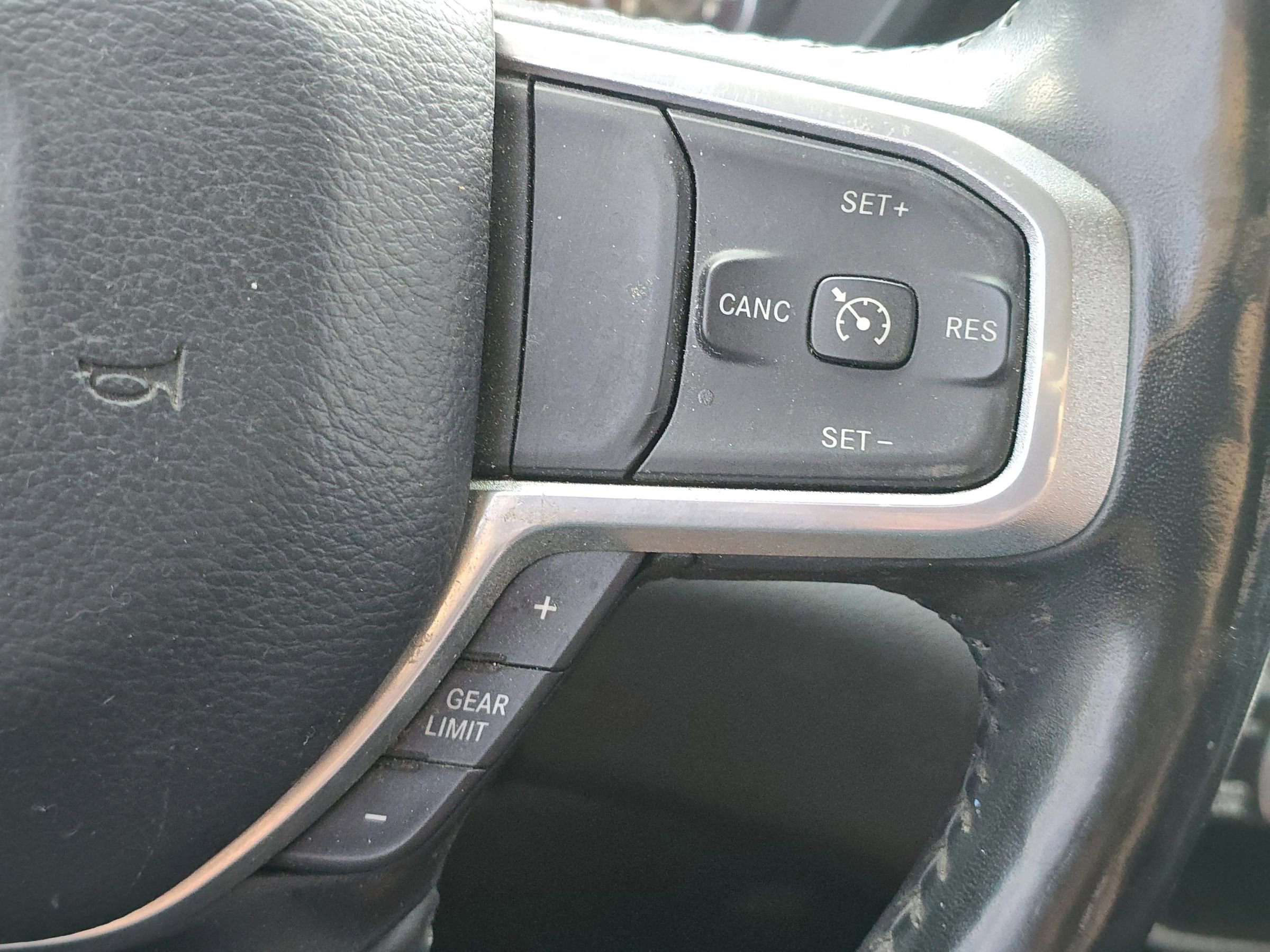 Used 2020 RAM 1500 Laramie image 22