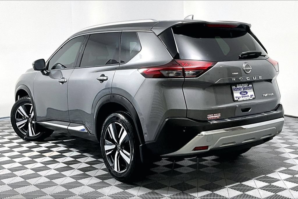 Used 2023 Nissan Rogue Platinum w/ Platinum Premium Package FWD image 11