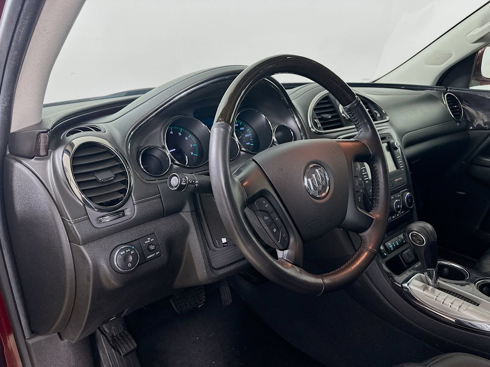 Used 2016 Buick Enclave Leather FWD image 32