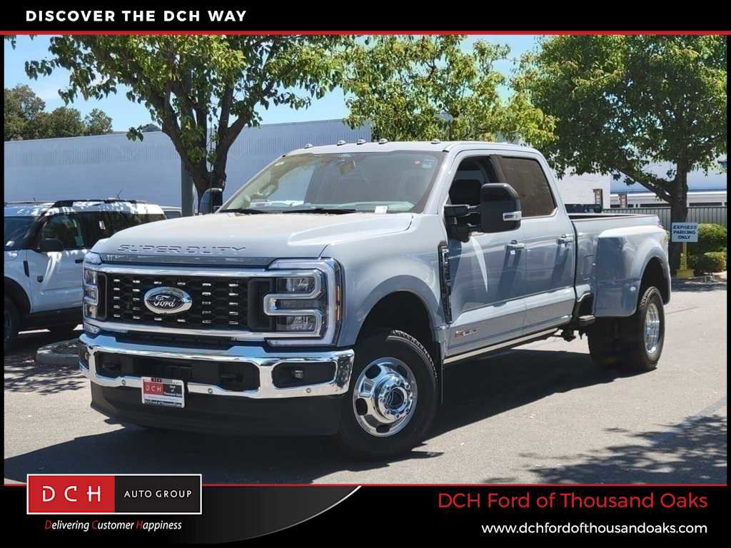 New 2025 Ford F350 Lariat image 1