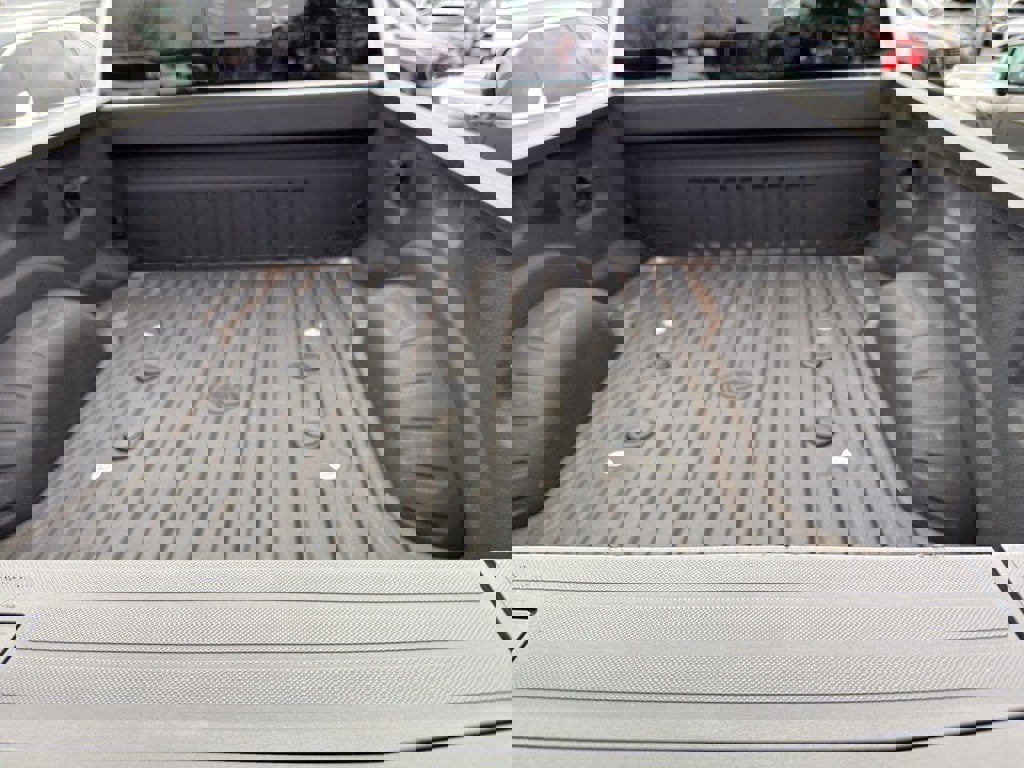 Used 2021 Ford F250 Lariat image 7