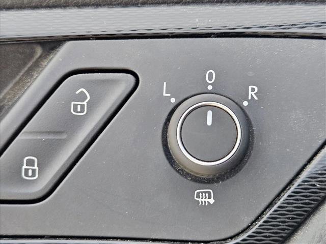 Used 2017 Volkswagen GTI S image 15