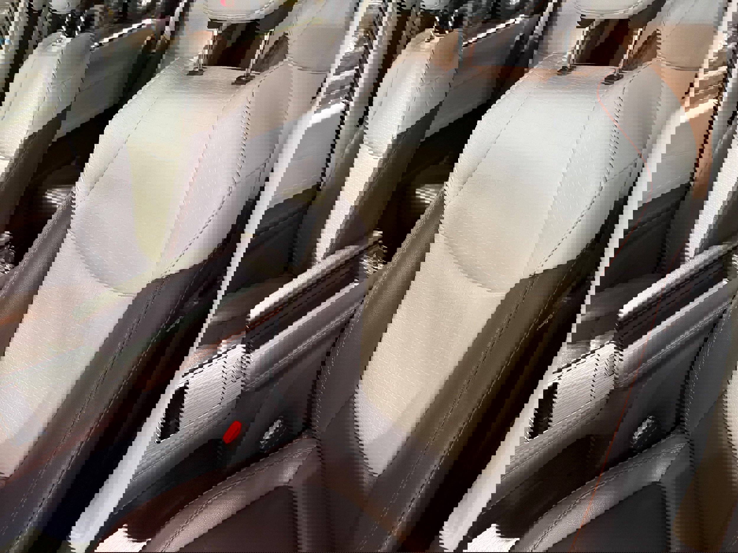 Used 2022 Toyota Sienna XSE w/ XSE Plus Package image 44